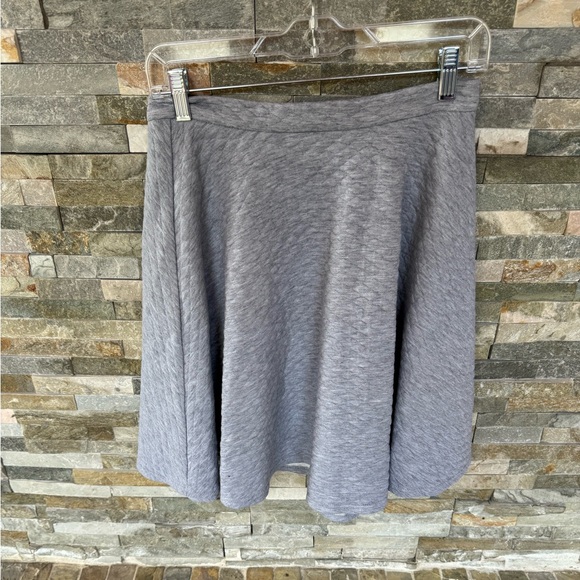 moon & madison Dresses & Skirts - 🌼$5🌼 Gray skirt